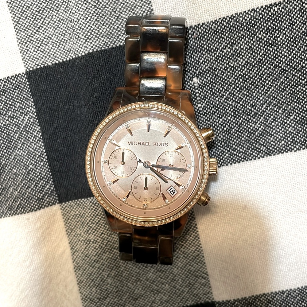 Michael Kors Tortoise